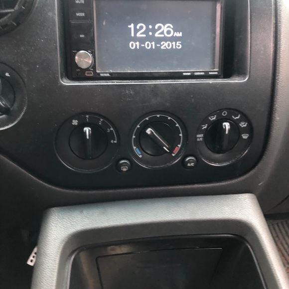 Car - Picture 4 of 8